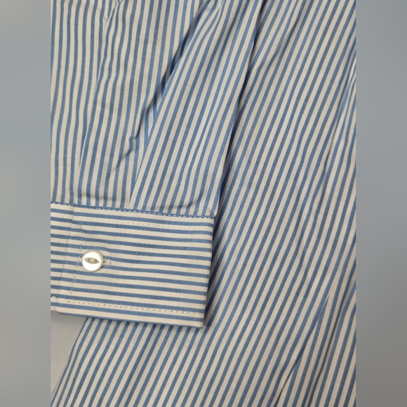 Eddie Bauer Light Blue Striped Button Down Shirt Wrinkle Free Shape Fit S Petite - Picture 2 of 5